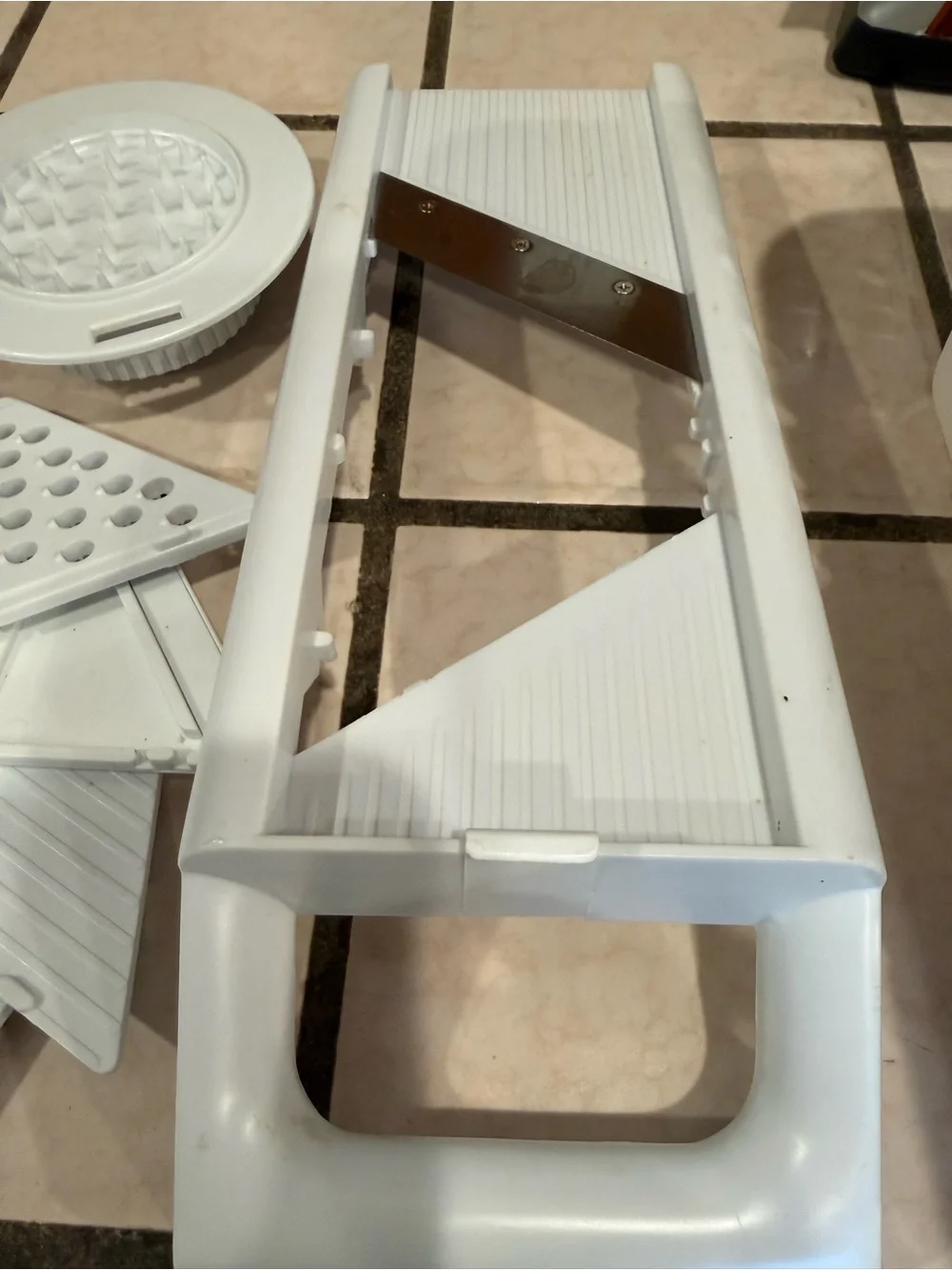 Amazon White Multi-Blade Vegetable Slicer and Mandoline Set